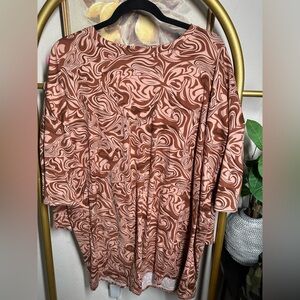 Women's Short Sleeve & Shorts Set Swirl Pattern Top - Brown